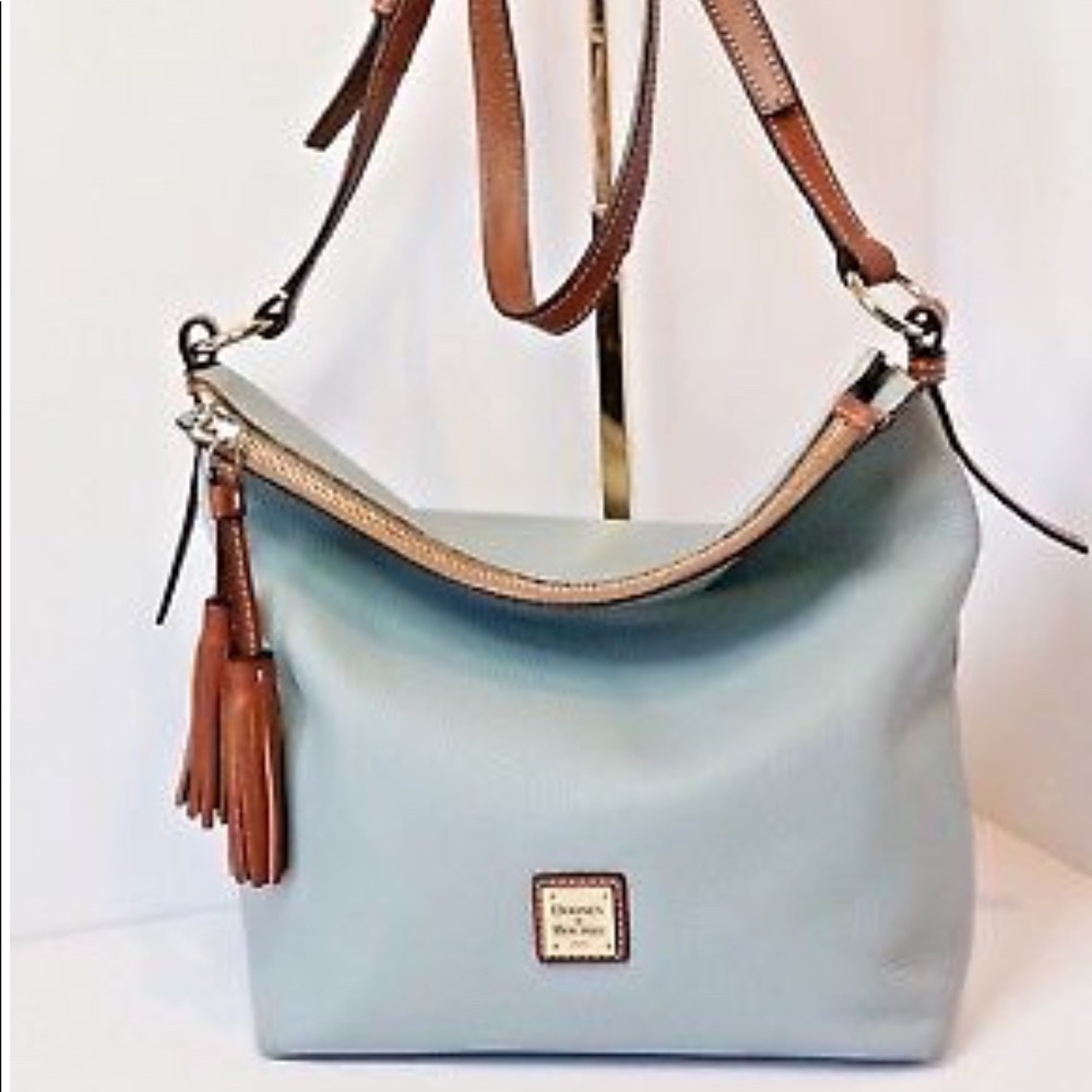 🔥Dooney and Bourke Crossbody🔥